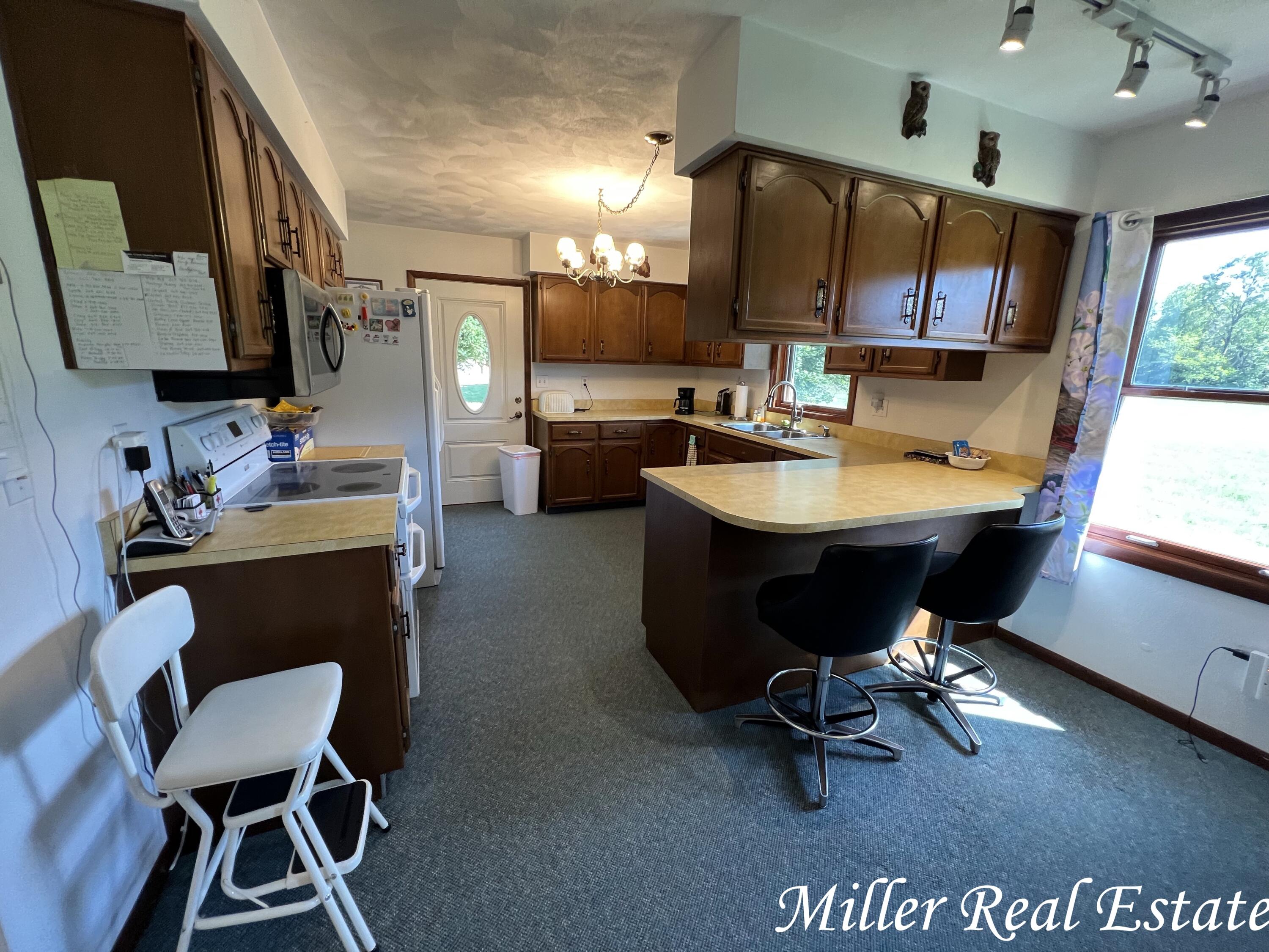 129 West Hobbs Road Delton, MI 49046 - Photo 7 of 24 MILLER MEANS SOLD!12
