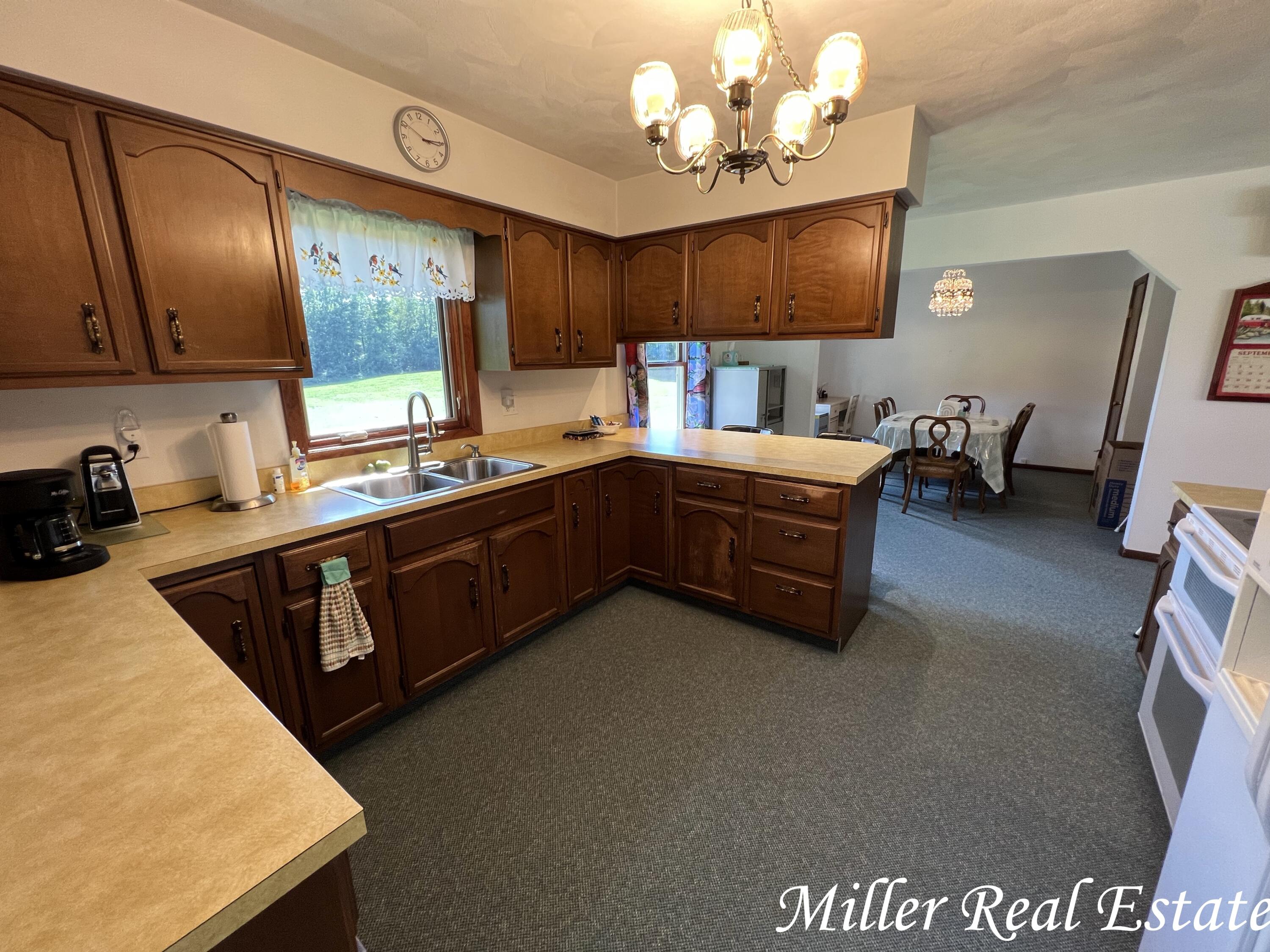 129 West Hobbs Road Delton, MI 49046 - Photo 8 of 24 MILLER MEANS SOLD!14