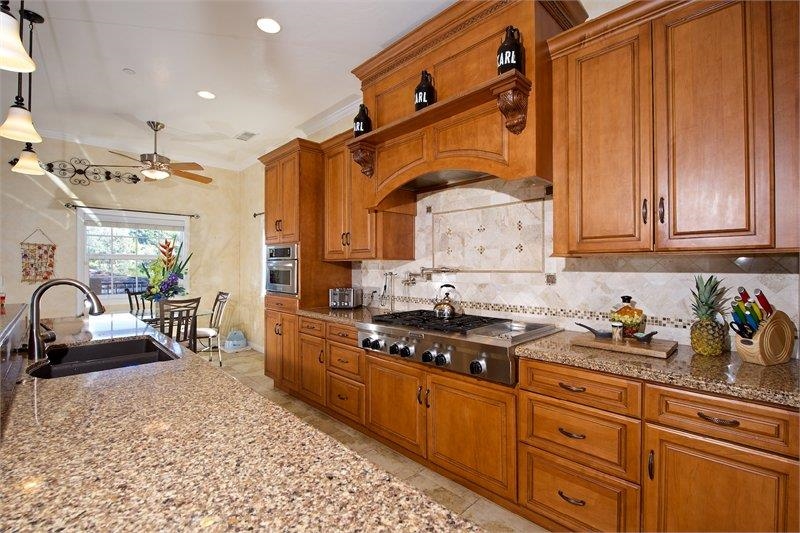 16166 Martincoit Road Poway, CA 92064 - Photo 12 of 25