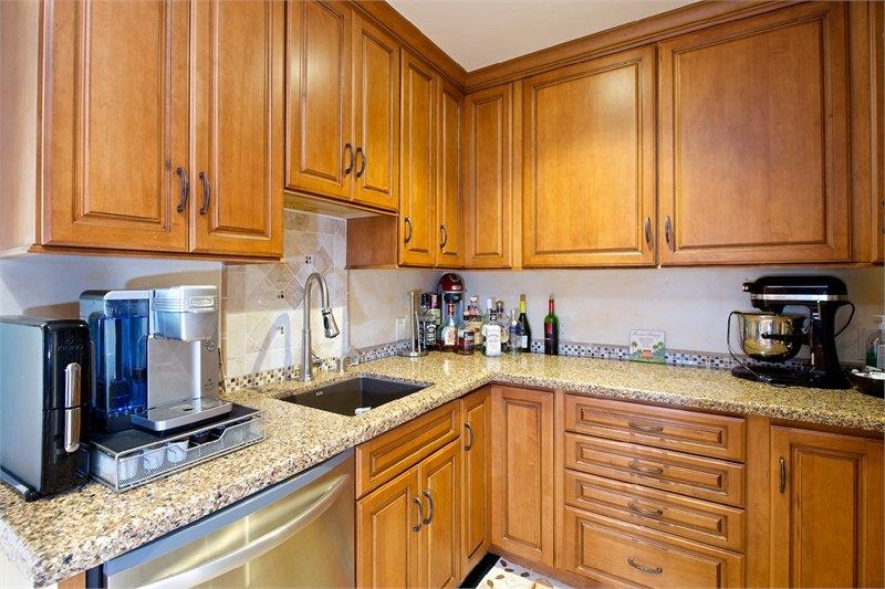 16166 Martincoit Road Poway, CA 92064 - Photo 14 of 25
