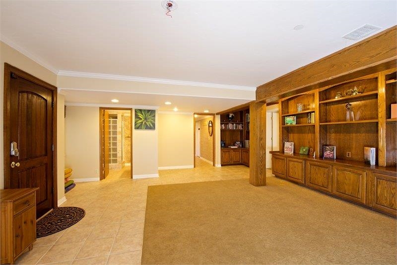 16166 Martincoit Road Poway, CA 92064 - Photo 21 of 25