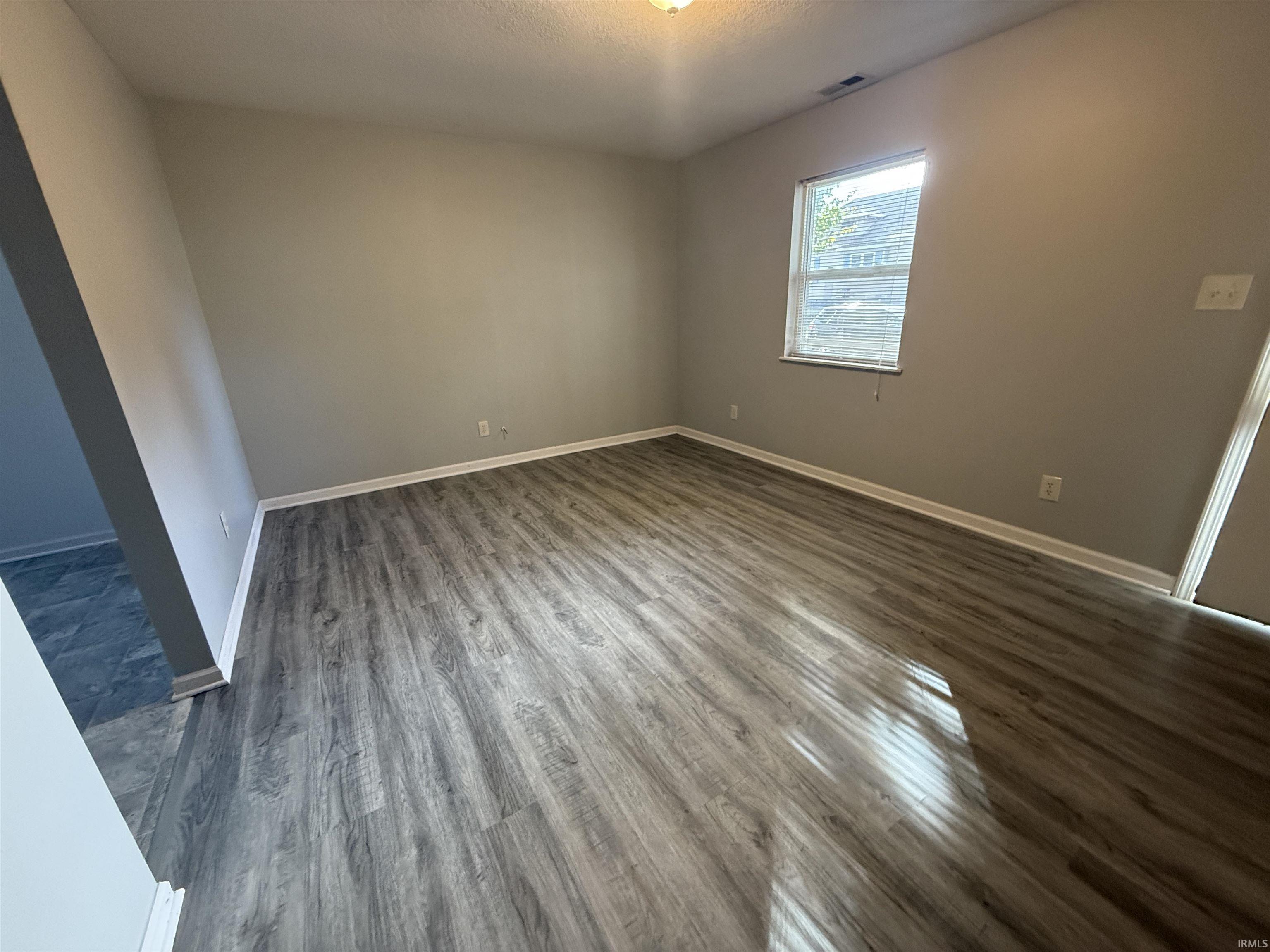 1618 Miles Street Logansport, IN 46947 - Photo 5 of 15