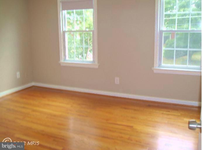 5842 Monticello Road Alexandria, VA 22303 - Photo 14 of 26 an empty room with a window