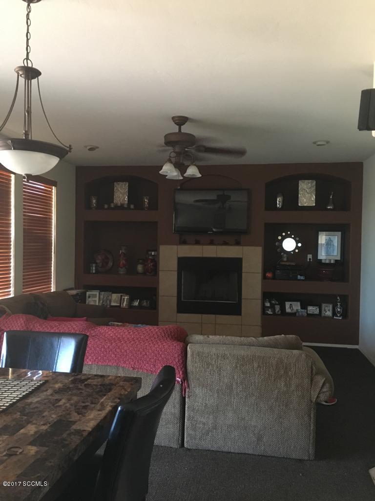 871 Manzanilla Way Rio Rico, AZ 85648 - Photo 6 of 9