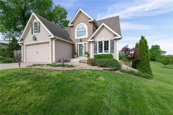 $675,000 | 15870 North Amity Street, Platte City, MO 64079