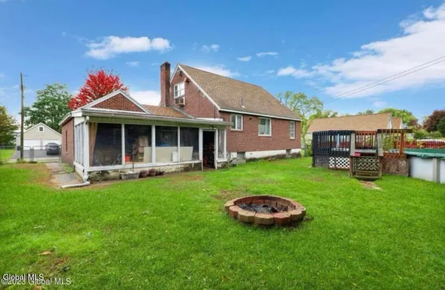 $260,000 | Undisclosed Address, Schenectady, NY 12306