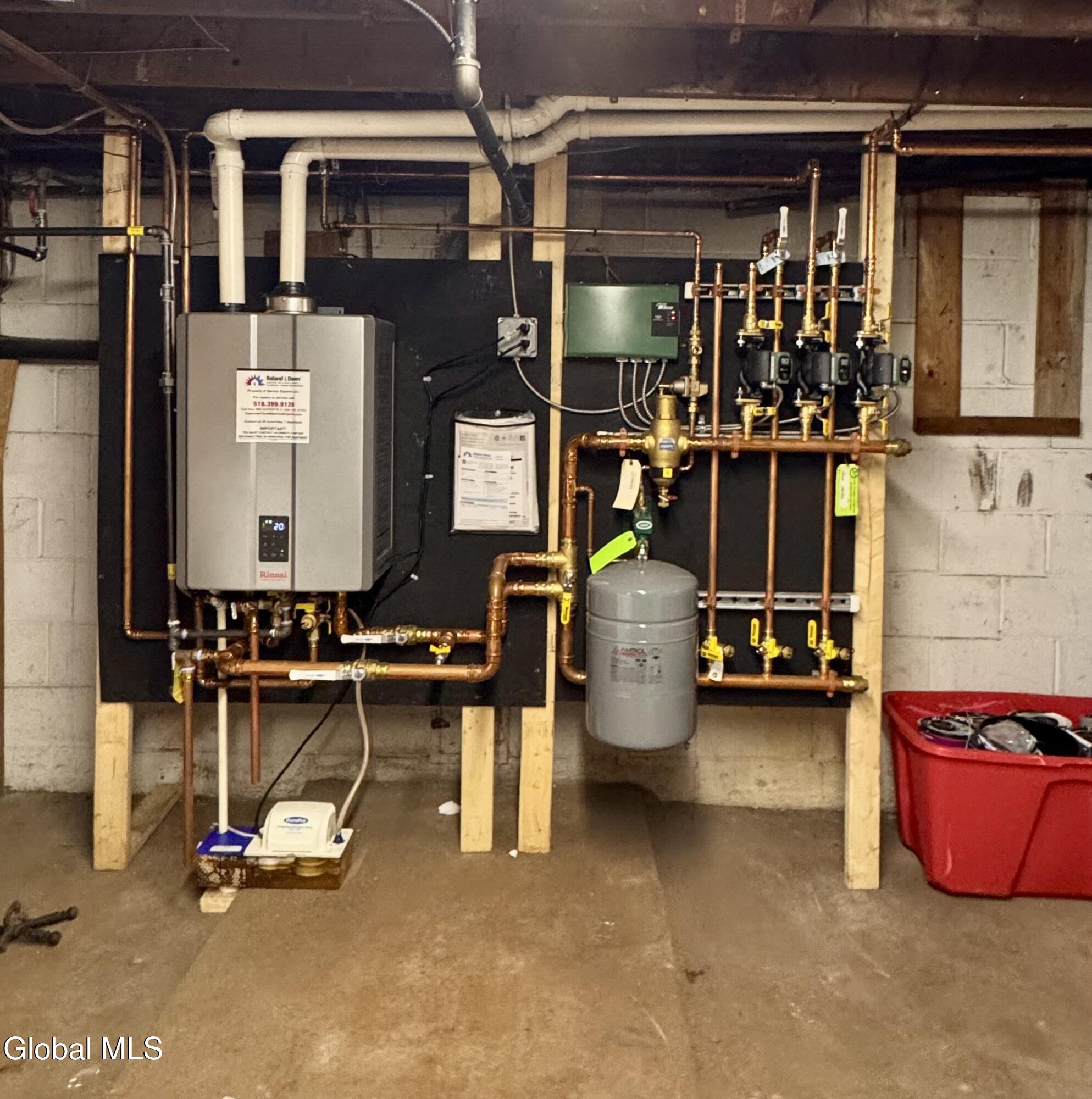 241 16th Street Schenectady, NY 12306 - Photo 25 of 27 IMG_8929