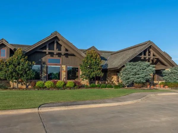 $88,000 | 908 Eagle Oaks Drive, Gordonville, TX 76245