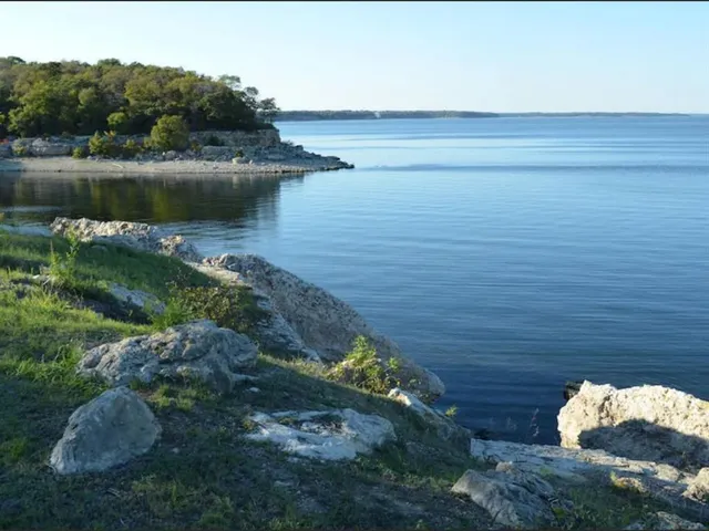 a view of a lake with houses