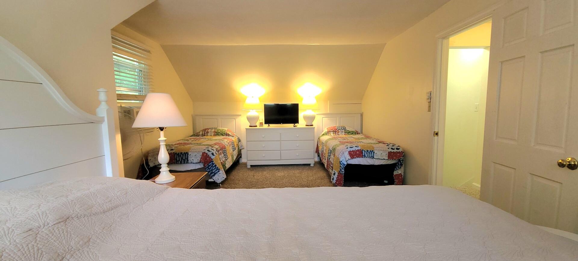 103 Sam Turner Road East Falmouth, MA 02536 - Photo 16 of 24 2nd floor bed