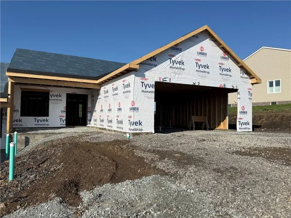 $355,000 | 1307 Roger Drive, Unit LOT 51 B, Latrobe, PA 15650