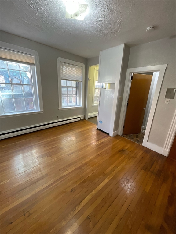41 Anderson Street, Unit 21 Boston, MA 02114 - Photo 5 of 8