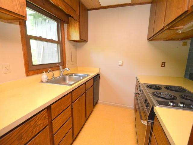 1710 Fairbanks Road Russell, PA 16345 - Photo 6 of 35 Gallery Image 6