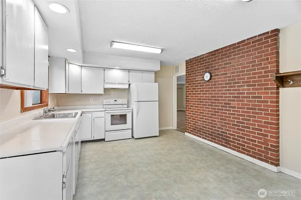 $695,000 | 1218 Mitchell Avenue, Blaine, WA 98230