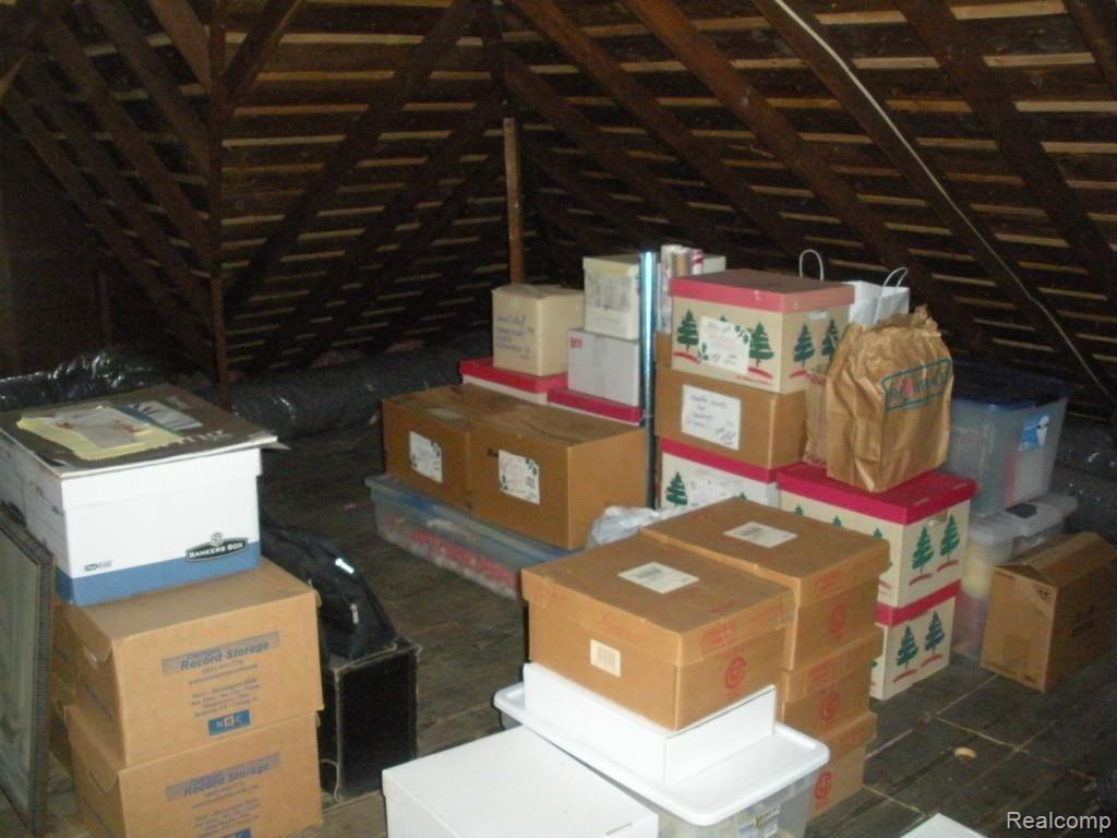 1152 Nottingham Road Grosse Pointe, MI 48230 - Photo 27 of 29 1152 Nottingam attic storage.jpg