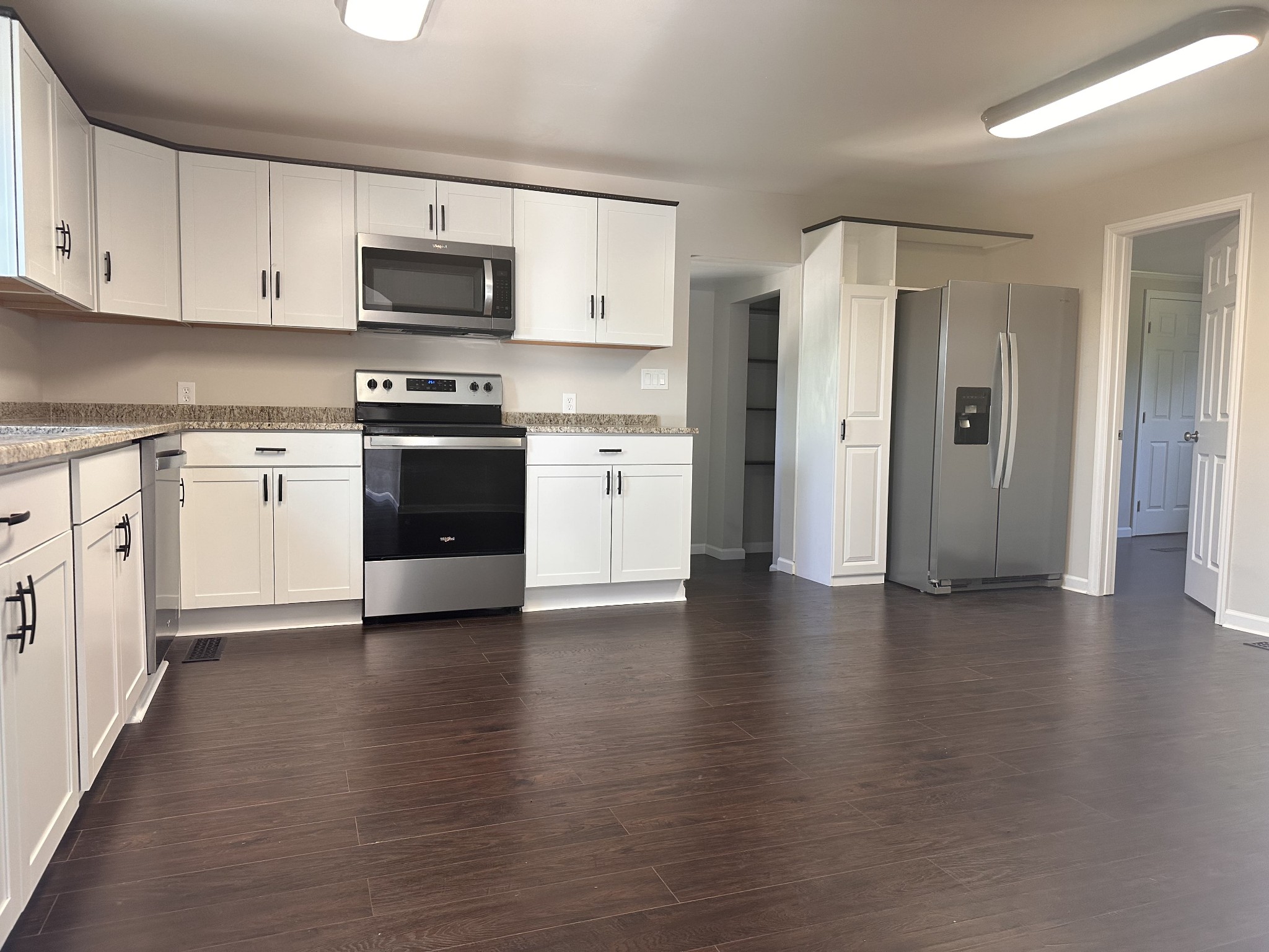 437 Pea Ridge Road Chestnut Mound, TN 38552 - Photo 3 of 36 Gallery Image 3