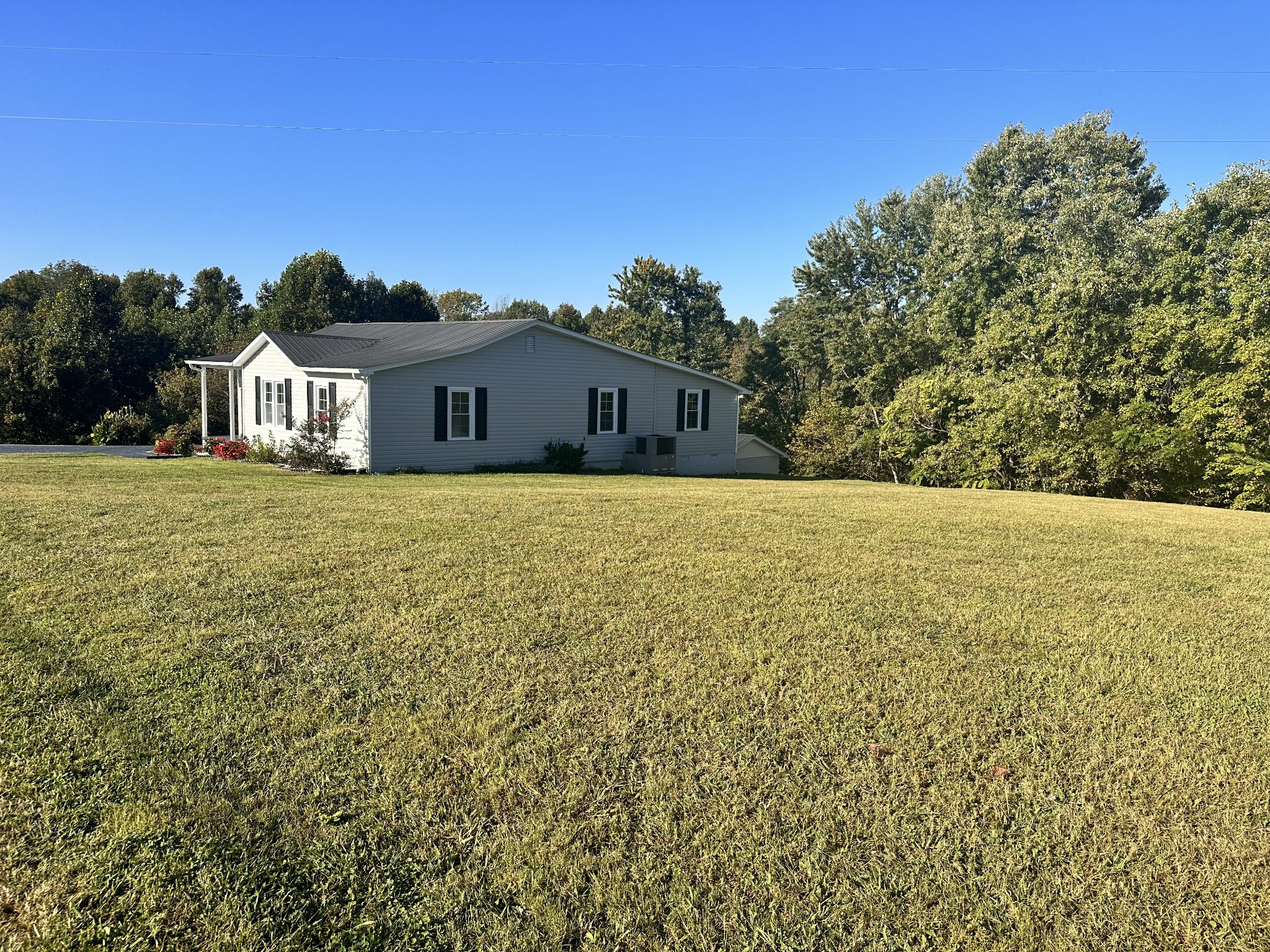 437 Pea Ridge Road Chestnut Mound, TN 38552 - Photo 34 of 36 Gallery Image 34