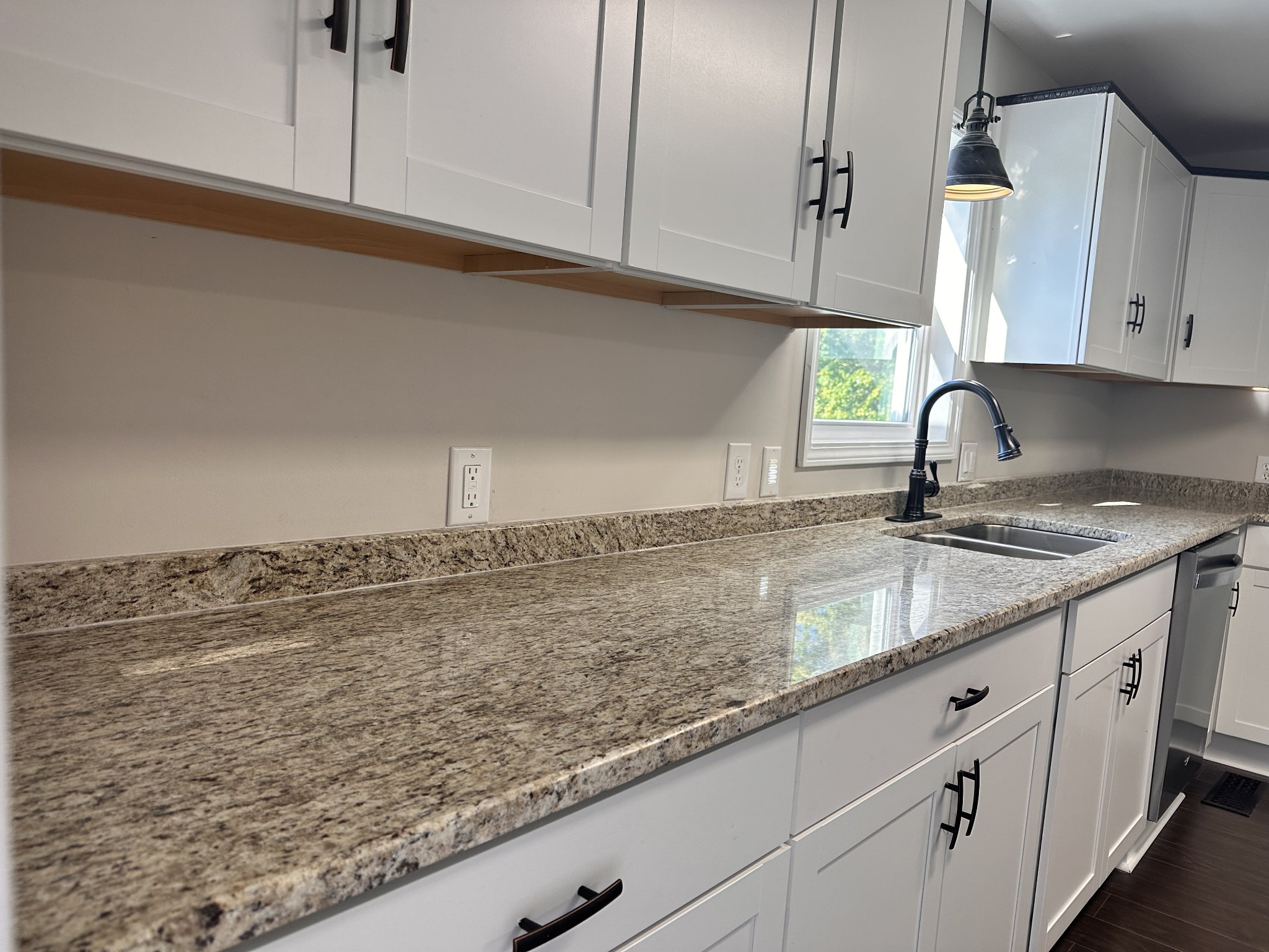 437 Pea Ridge Road Chestnut Mound, TN 38552 - Photo 5 of 36 Gallery Image 5