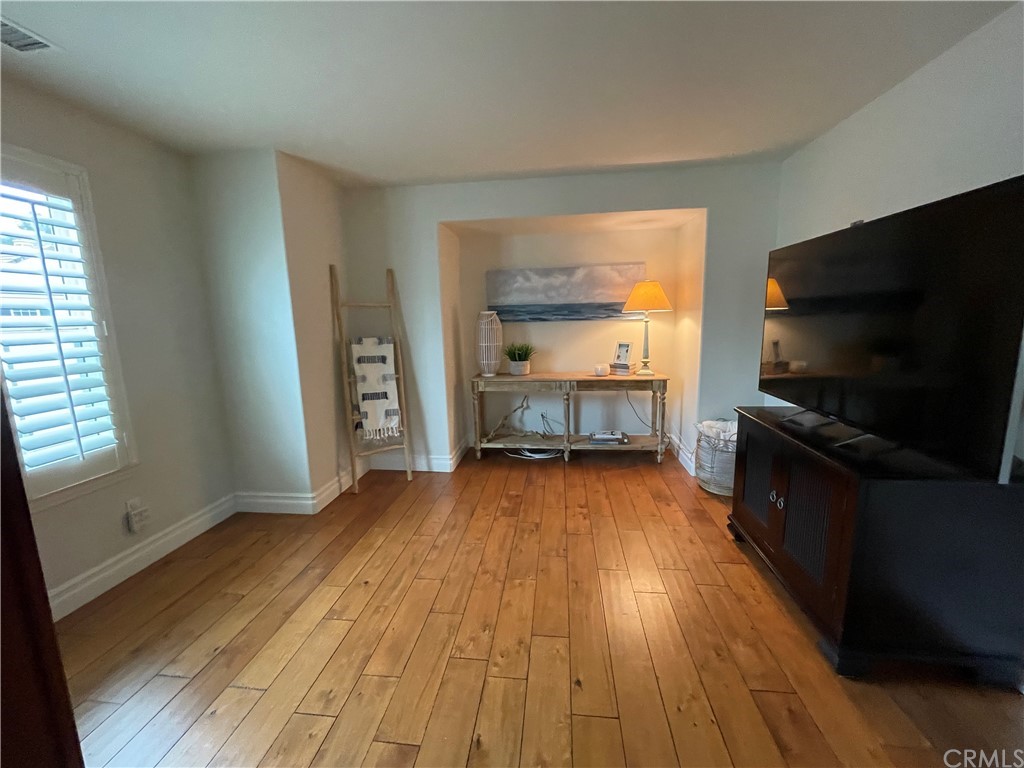 21 Kelfield Drive Ladera Ranch, CA 92694 - Photo 13 of 18 a view of living room with furniture and flat screen tv