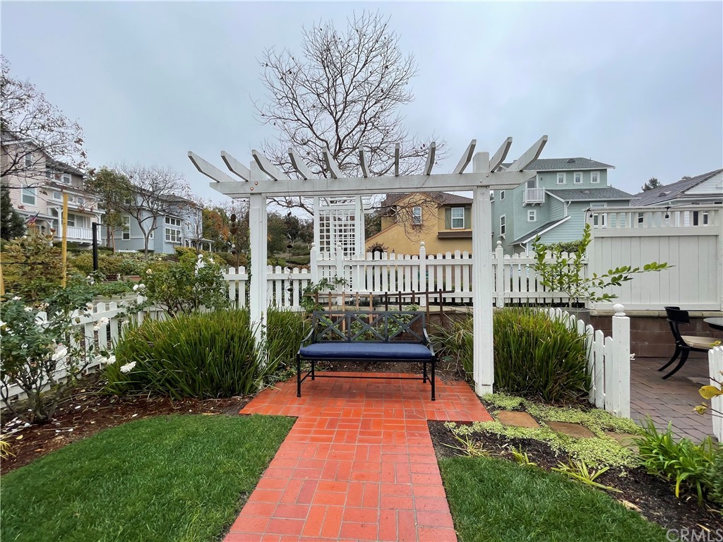 21 Kelfield Drive Ladera Ranch, CA 92694 - Photo 2 of 18 a front view of a house with garden