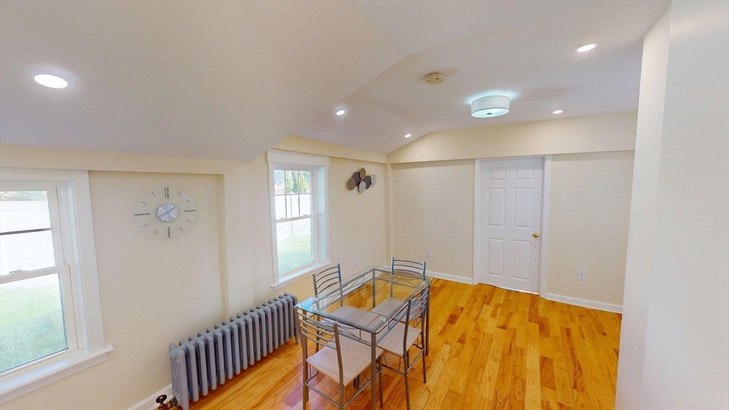 266 Webster Street Worcester, MA 01603 - Photo 10 of 29