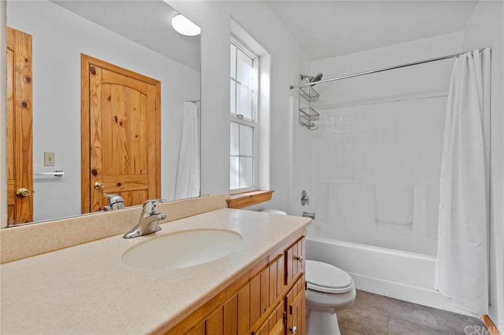 24071 Fern Glen Road Crestline, CA 92325 - Photo 11 of 29