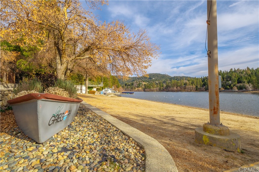 24071 Fern Glen Road Crestline, CA 92325 - Photo 25 of 29