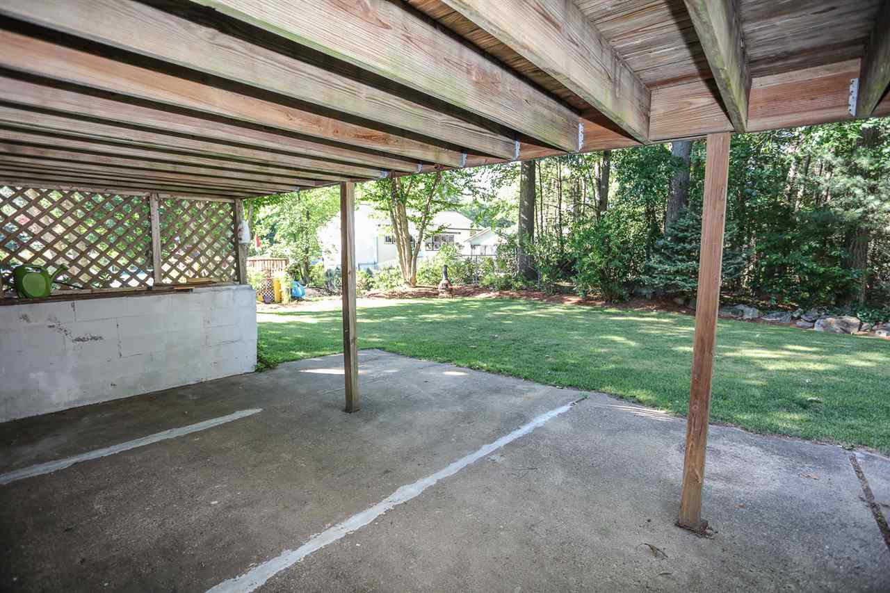 36 Robinhood Road Nashua, NH 03062 - Photo 31 of 38 Gallery Image 31