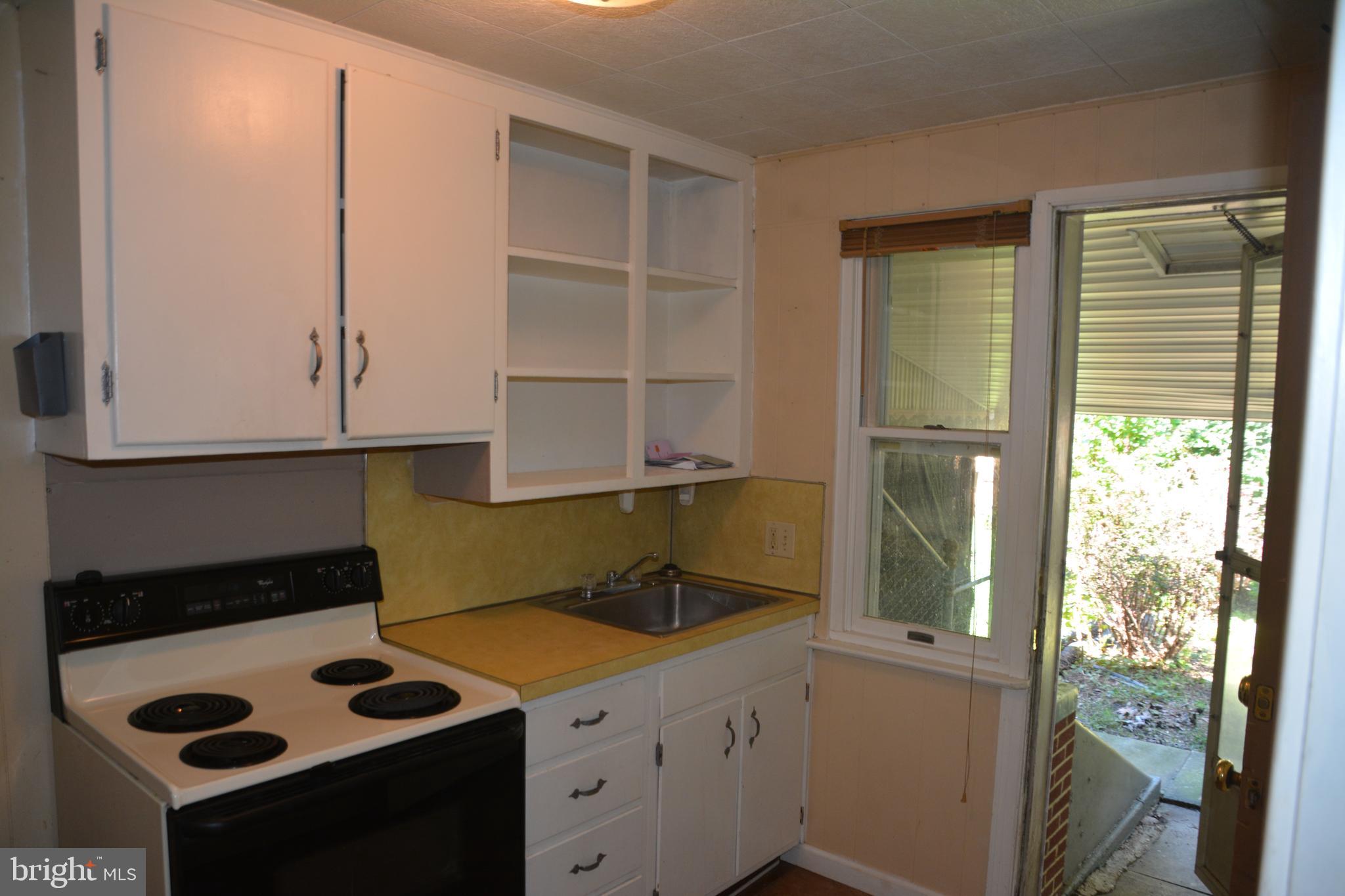 729 George Street Lancaster, PA 17603 - Photo 8 of 21 Gallery Image 8