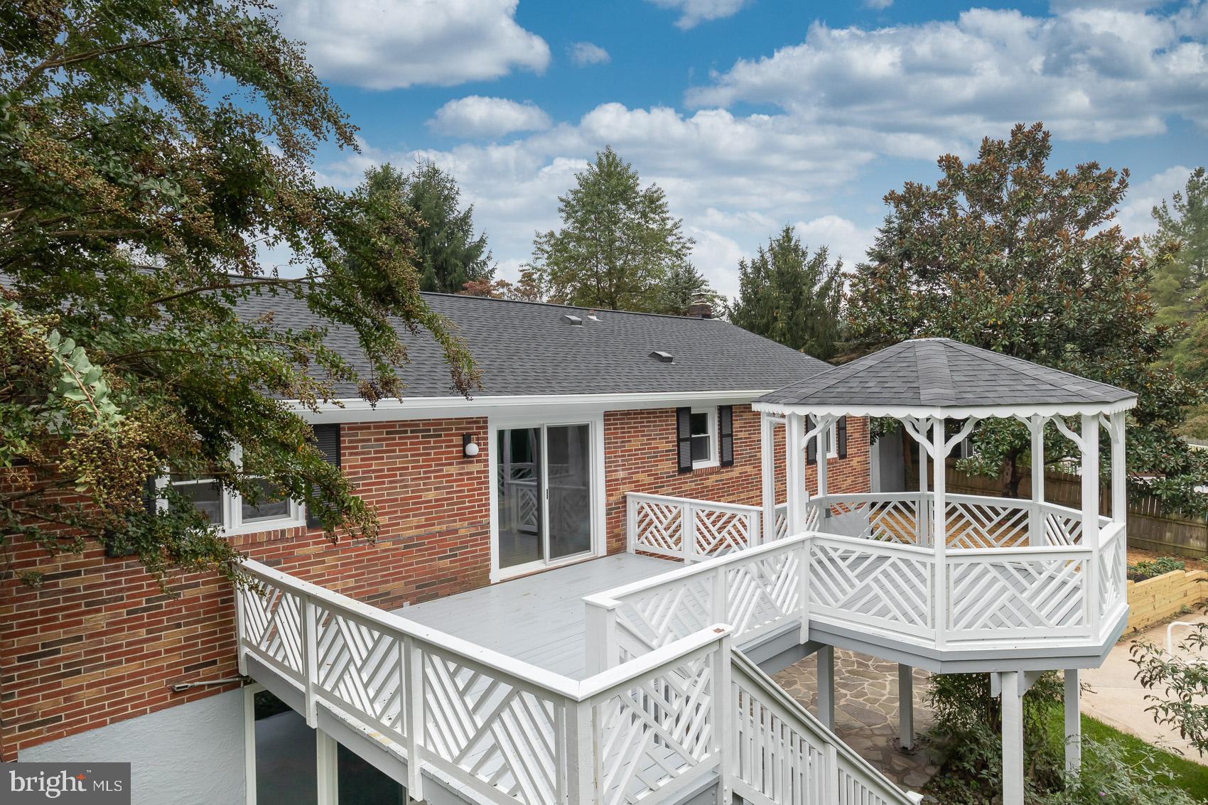 9508 Buckhorn Road Baltimore, MD 21234 - Photo 32 of 40 Charming brick home with inviting deck.
