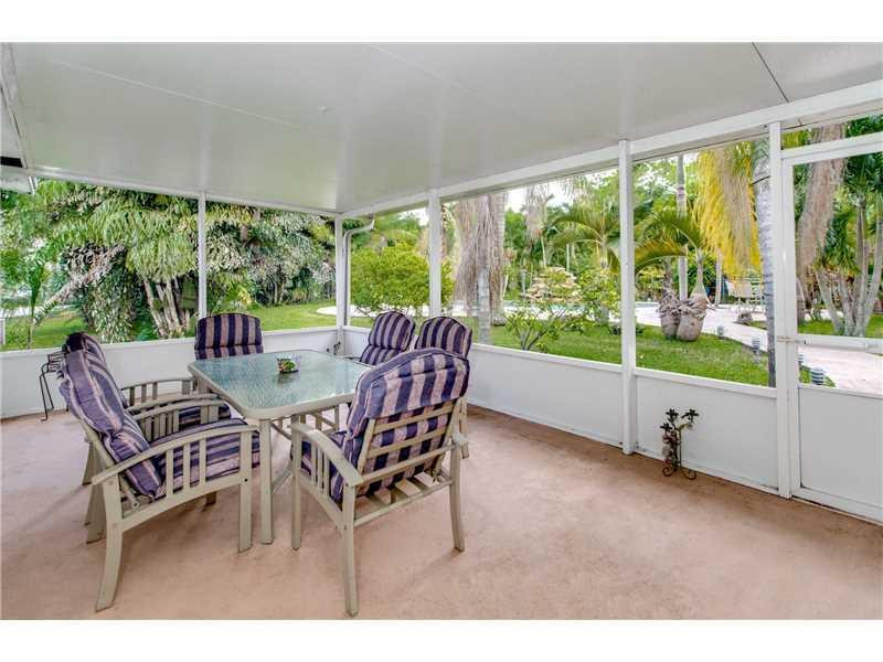 16900 Southwest 62nd Street Southwest Ranches, FL 33331 - Photo 11 of 22 Patio/Deck/Lanai