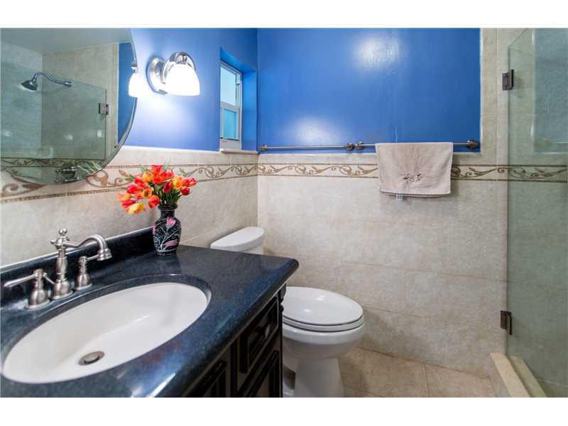 16900 Southwest 62nd Street Southwest Ranches, FL 33331 - Photo 19 of 22 Bath/Spa Master