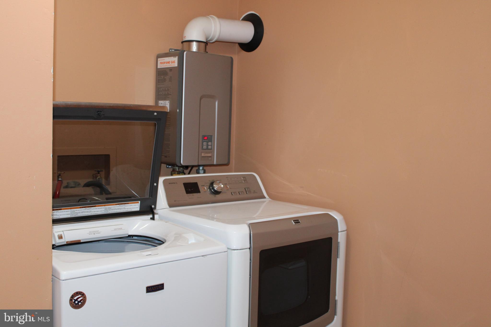 28380 Beaver Dam Branch Road Laurel, DE 19956 - Photo 13 of 22 a utility room with dryer and washer