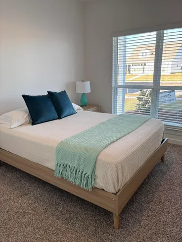 $2,400 | 494 Arrowwood Boulevard, Freeport, FL 32439