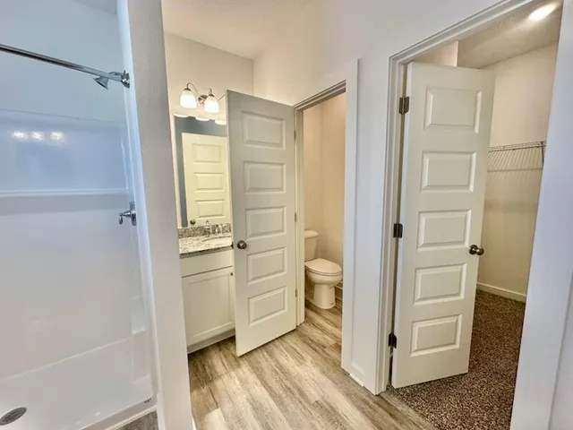 $2,400 | 494 Arrowwood Boulevard, Freeport, FL 32439