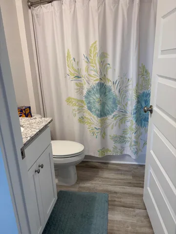 $2,400 | 494 Arrowwood Boulevard, Freeport, FL 32439