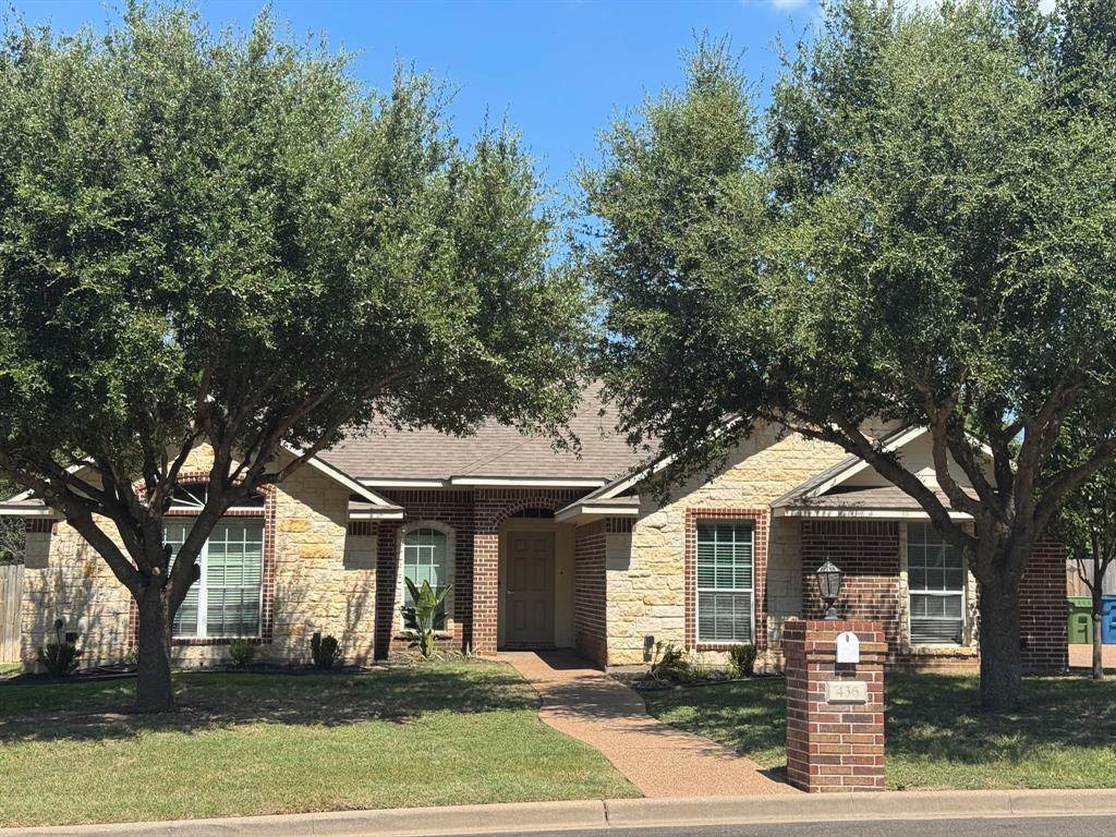 436 West Wall Street Hewitt, TX 76643 - Photo 1 of 15