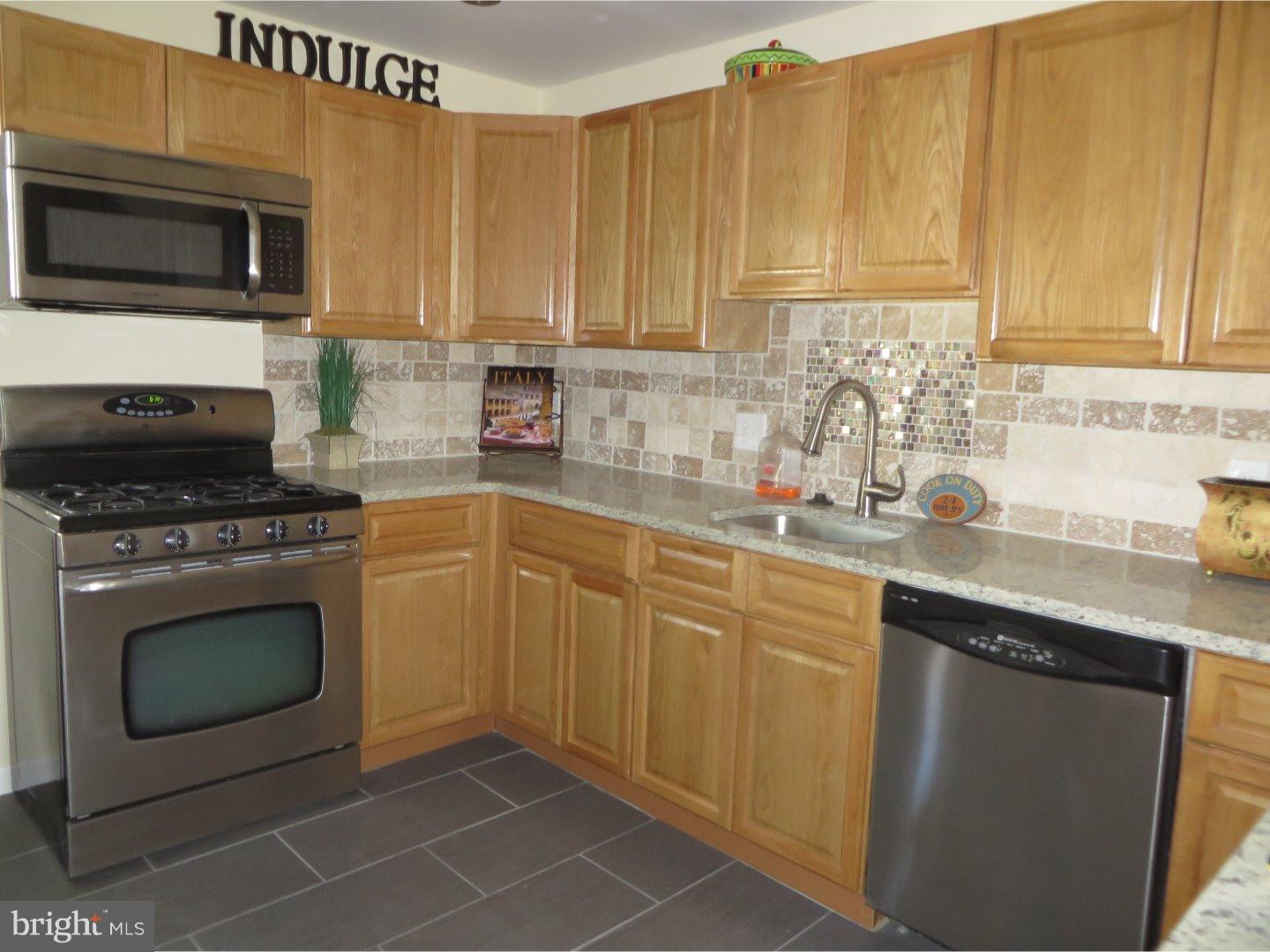 119 South Forklanding Road Maple Shade, NJ 08052 - Photo 7 of 24