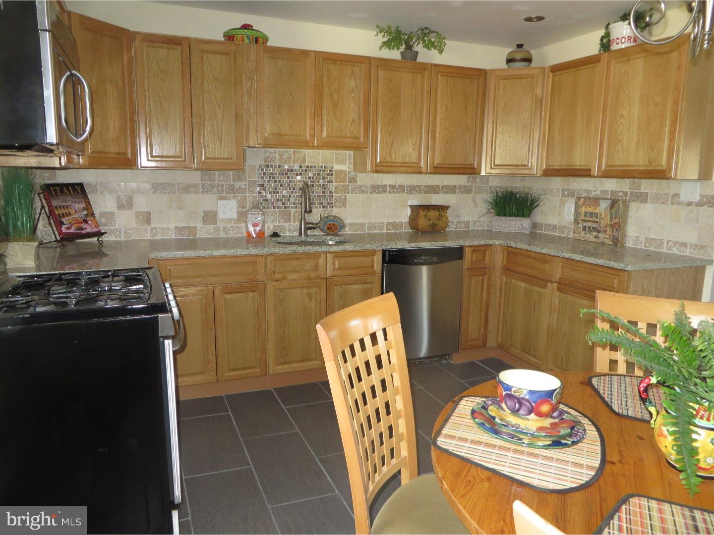 119 South Forklanding Road Maple Shade, NJ 08052 - Photo 8 of 24