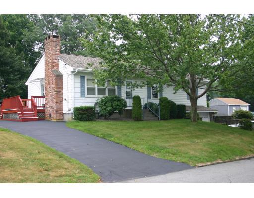 176 Franklin Road Somerset, MA 02726 - Photo 1 of 17 Gallery Image 1