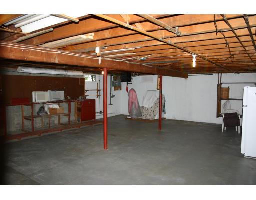 176 Franklin Road Somerset, MA 02726 - Photo 13 of 17 Gallery Image 13