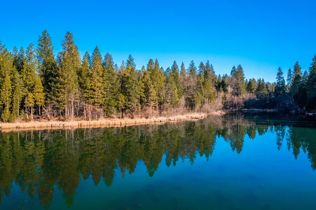 a view of lake view with a lake