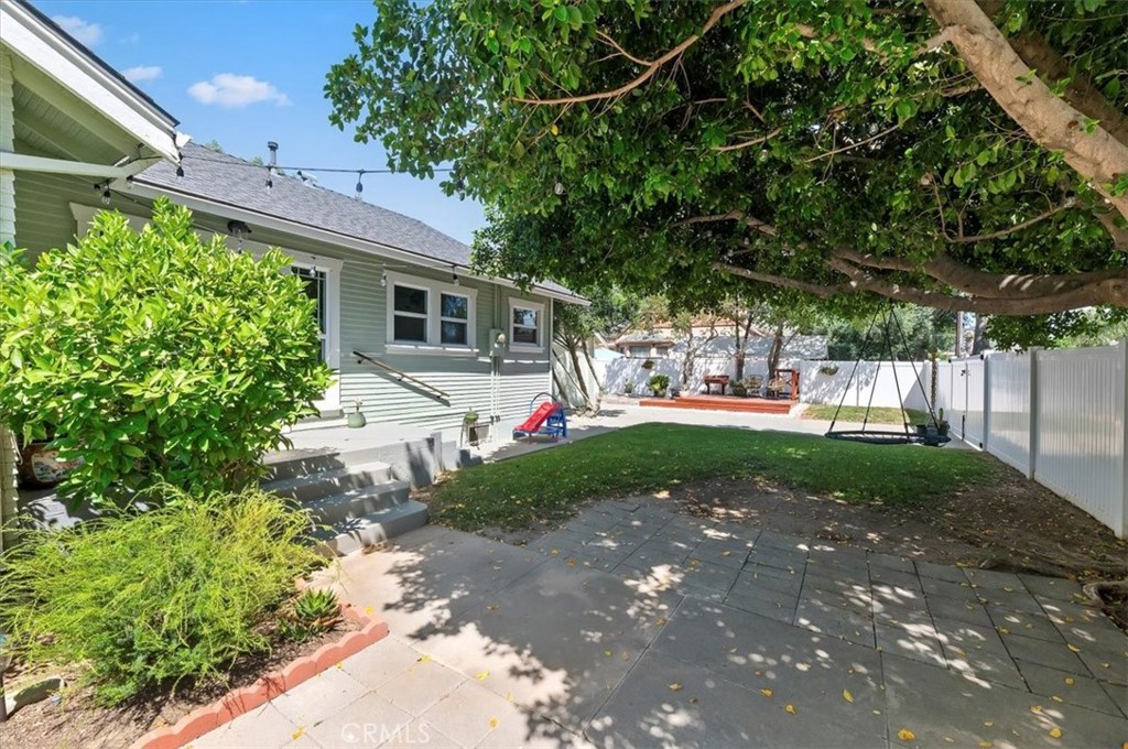 3398 Locust Street Riverside, CA 92501 - Photo 27 of 33