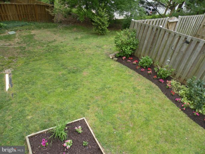 1721 Logmill Lane Gaithersburg, MD 20879 - Photo 11 of 16 a view of a backyard