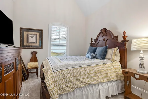 $723,000 | 711 Chickasaw Drive South, Flowood, MS 39232