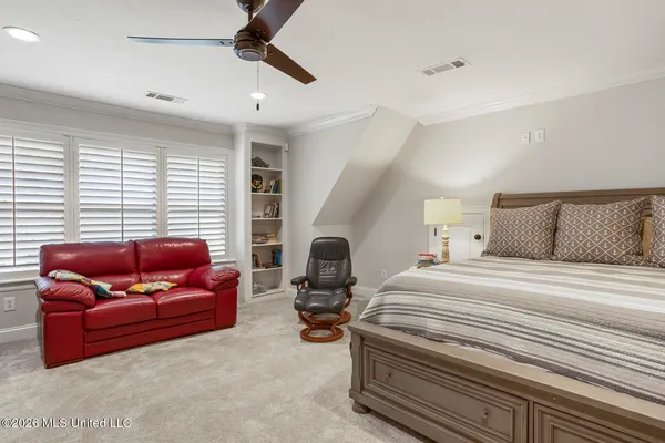 $723,000 | 711 Chickasaw Drive South, Flowood, MS 39232