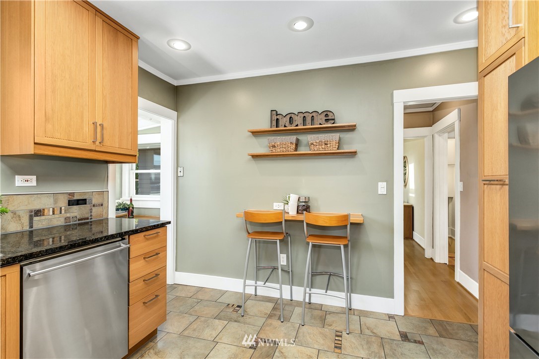 1345 North 78th Street Seattle, WA 98103 - Photo 9 of 29 Gallery Image 9
