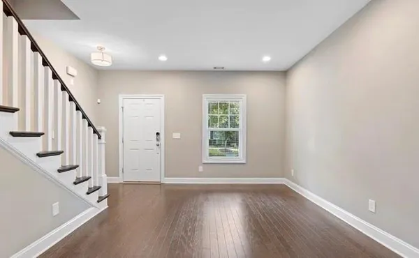 $3,290 | 1063 Johnson Grove, Atlanta, GA 30318