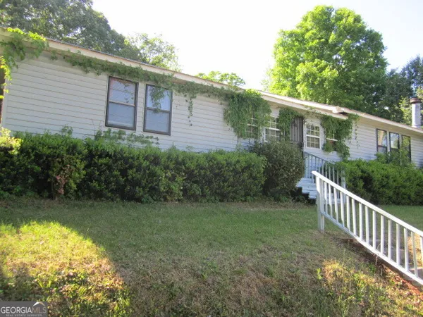 $129,900 | 4705 Ernest Drive, Forest Park, GA 30297