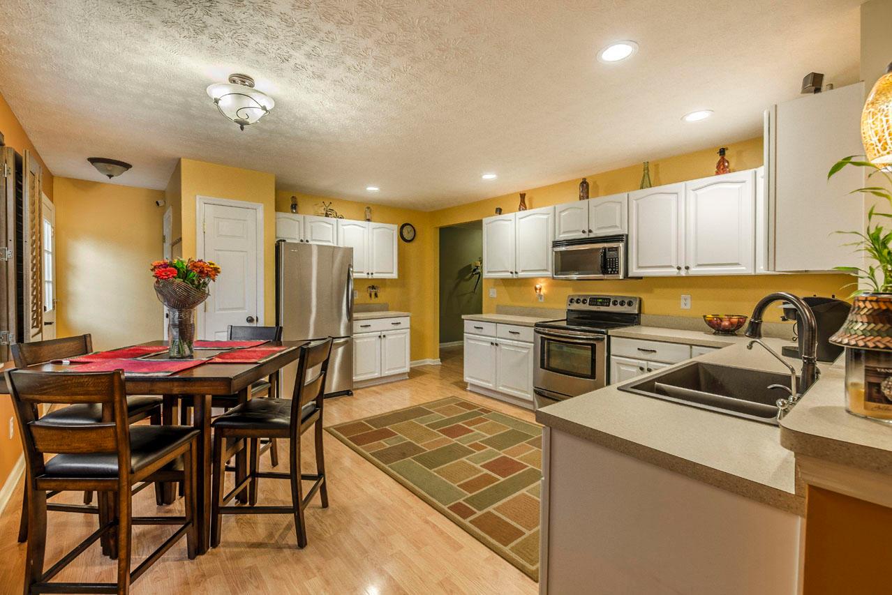 4835 Cosgray Road Hilliard, OH 43026 - Photo 13 of 49 Gallery Image 13